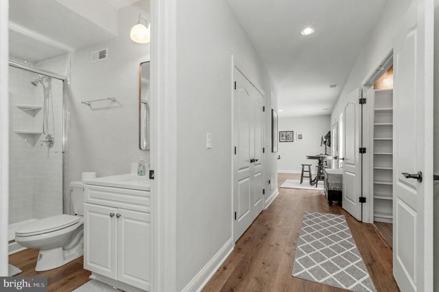 8360 HICKORY HOLLOW CT, Manassas, VA 20112