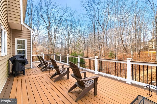 8360 HICKORY HOLLOW CT, Manassas, VA 20112