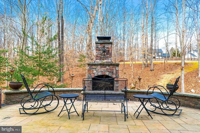 8360 HICKORY HOLLOW CT, Manassas, VA 20112