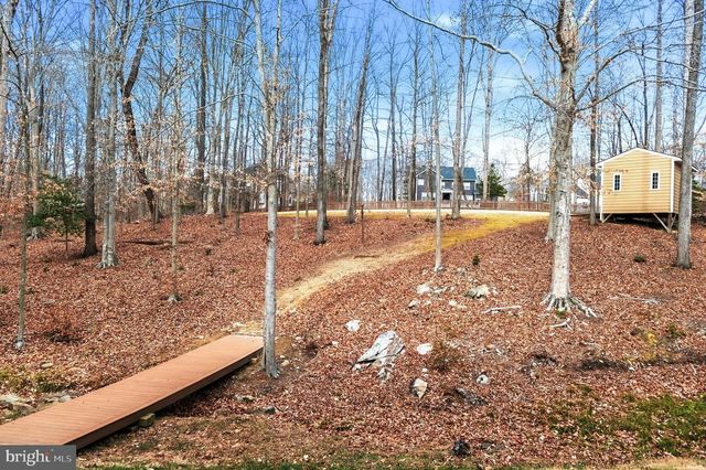 8360 HICKORY HOLLOW CT, Manassas, VA 20112