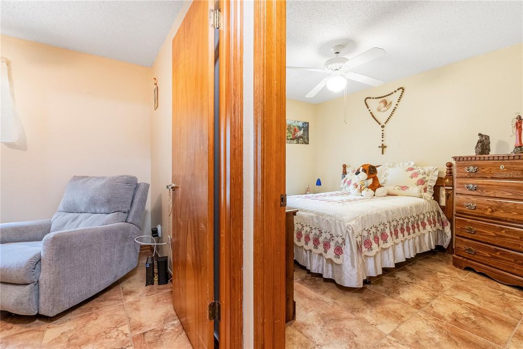 Image 20 of property listing at 4847 REGINALD ROAD, Orlando, FL 32829