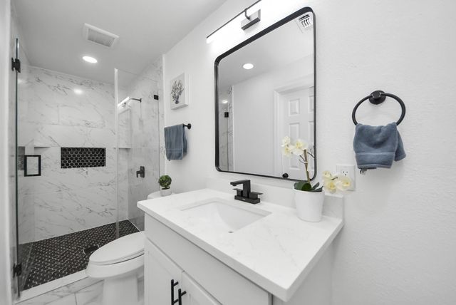 6314 Silver Chalice Drive, Houston, TX 77088