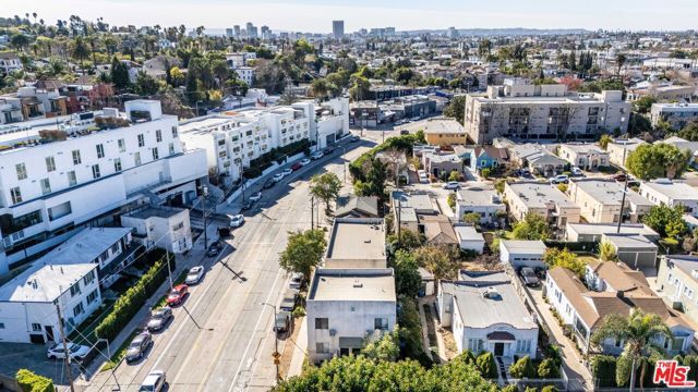 4202 Lexington Avenue, Los Angeles, CA 90029