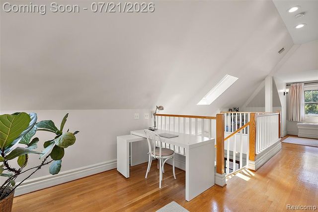 443 E Ferry Street, Detroit, MI 48202