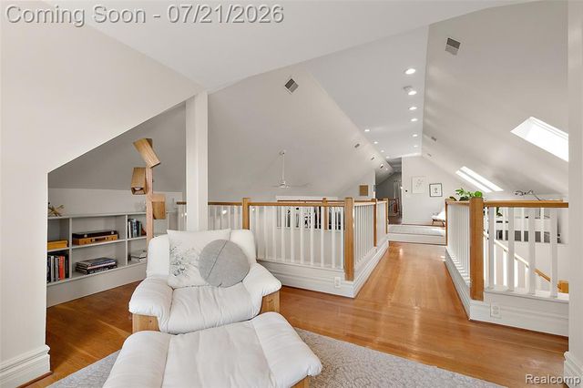443 E Ferry Street, Detroit, MI 48202