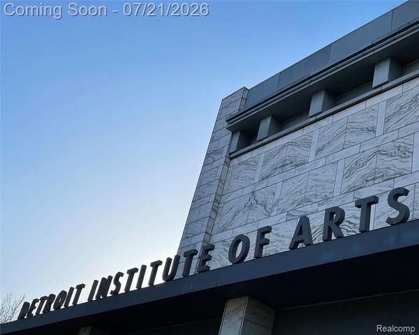 443 E Ferry Street, Detroit, MI 48202