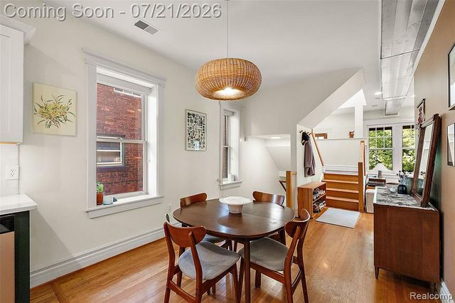 443 E Ferry Street, Detroit, MI 48202