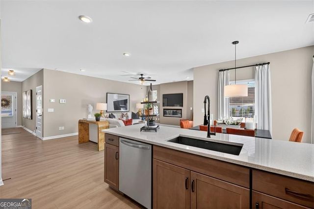 89 Cove Lane, Ringgold, GA 30736