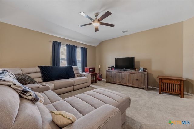 6629 Bowie Cove, Schertz, TX 78108