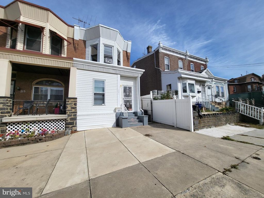 221 E WELLENS AVE, PHILADELPHIA, PA 19120 — exterior