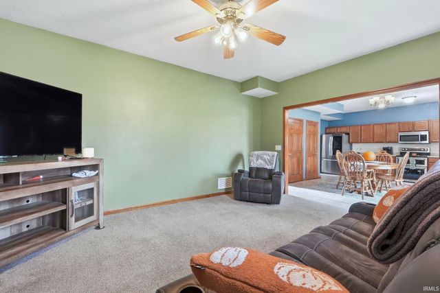 9413 Acacia Passage, Fort Wayne, IN 46835