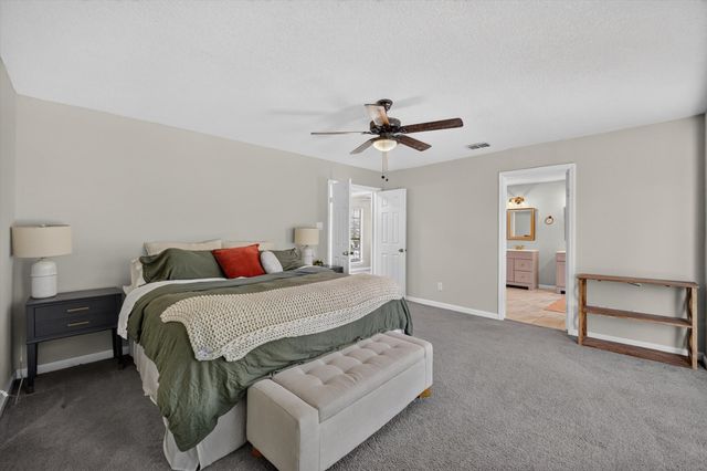 519 Fox Creek Court, Denton, TX 76209