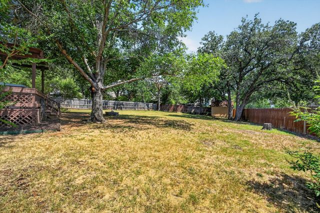 519 Fox Creek Court, Denton, TX 76209