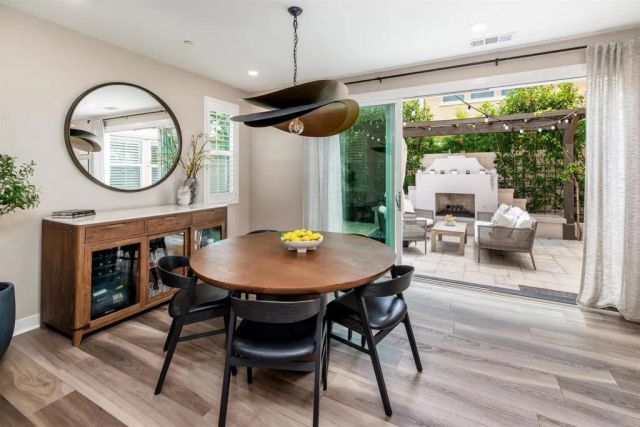 6647 Encelia Place, Carlsbad, CA 92011