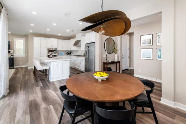 6647 Encelia Place, Carlsbad, CA 92011