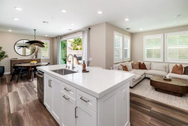 6647 Encelia Place, Carlsbad, CA 92011