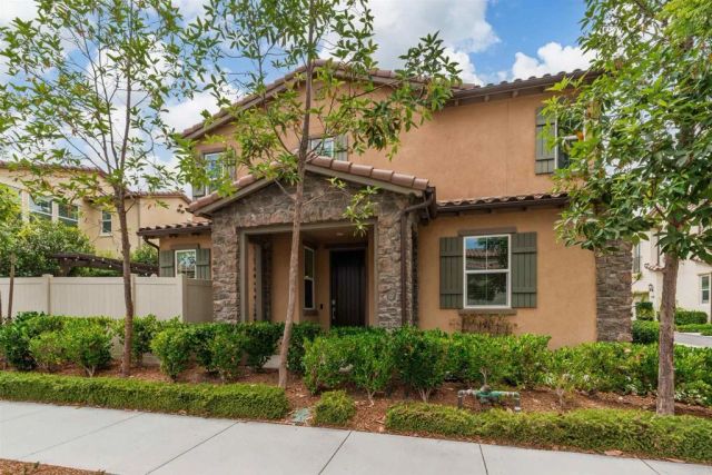 6647 Encelia Place, Carlsbad, CA 92011