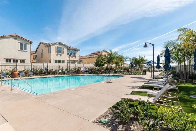 6647 Encelia Place, Carlsbad, CA 92011