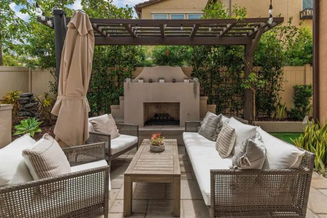 6647 Encelia Place, Carlsbad, CA 92011