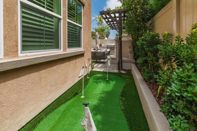 6647 Encelia Place, Carlsbad, CA 92011