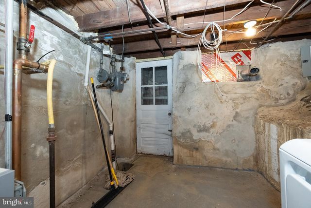 811 SPRINGFIELD RD, Aldan, PA 19018