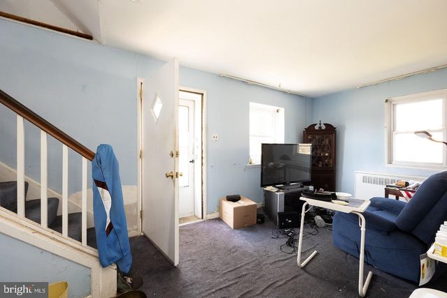 811 SPRINGFIELD RD, Aldan, PA 19018