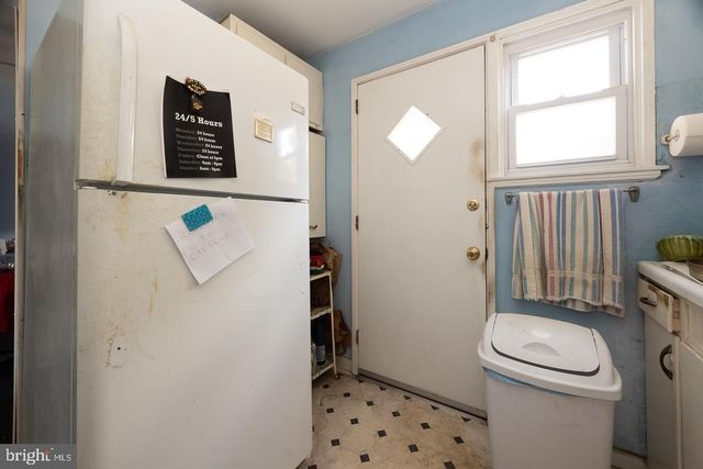 811 SPRINGFIELD RD, Aldan, PA 19018