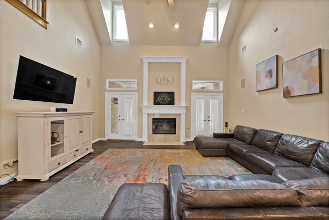 1912 Timber Ridge Court, Cedar Hill, TX 75104