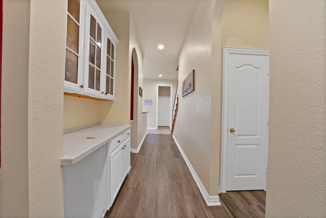 1912 Timber Ridge Court, Cedar Hill, TX 75104