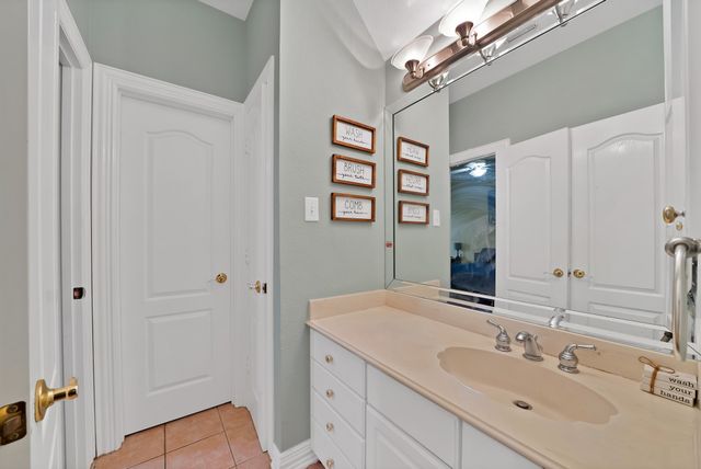 1912 Timber Ridge Court, Cedar Hill, TX 75104