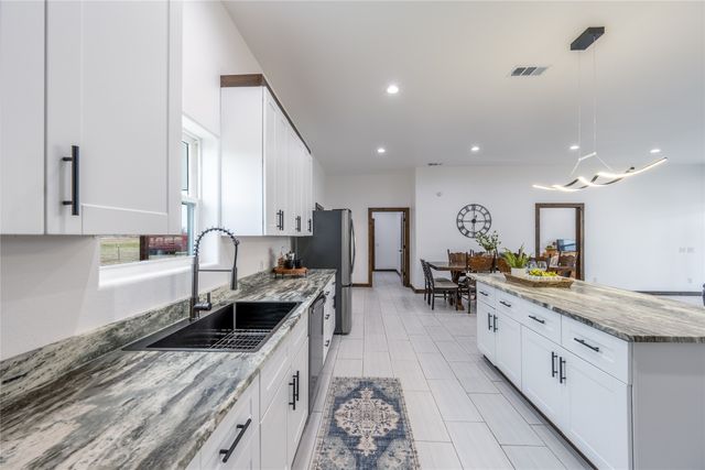 1706 County Road 35400, Sumner, TX 75486