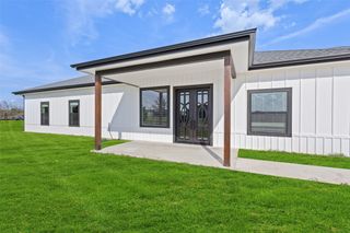 1706 County Road 35400, Sumner, TX 75486