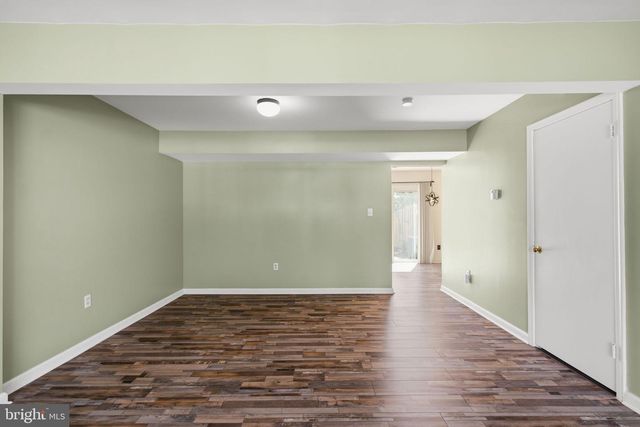 14325 N PARK CT, Woodbridge, VA 22193