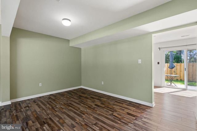 14325 N PARK CT, Woodbridge, VA 22193