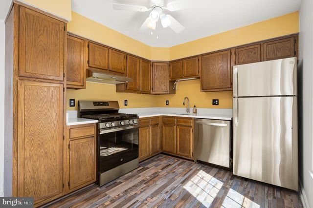 14325 N PARK CT, Woodbridge, VA 22193