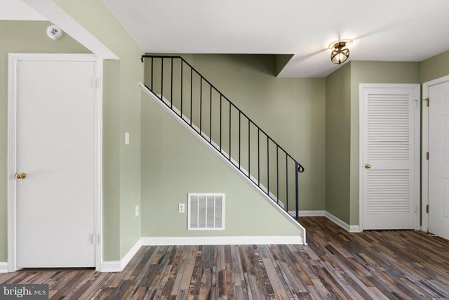 14325 N PARK CT, Woodbridge, VA 22193