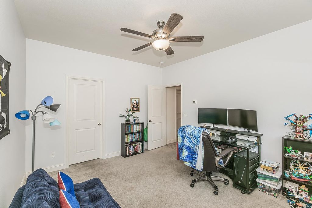 Image 26 of property listing at 877 Treasure Hills Drive, Madera, CA 93636