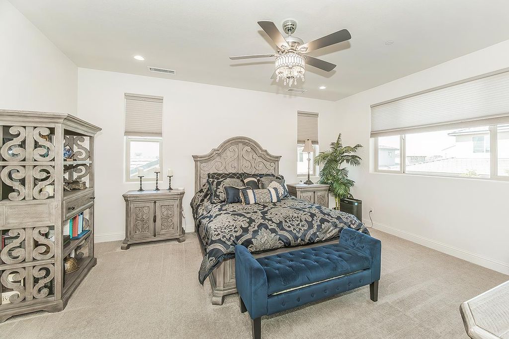 Image 30 of property listing at 877 Treasure Hills Drive, Madera, CA 93636