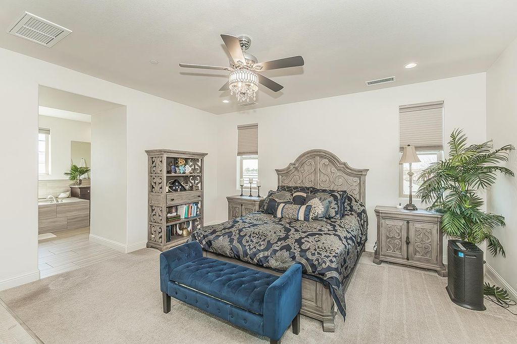 Image 31 of property listing at 877 Treasure Hills Drive, Madera, CA 93636