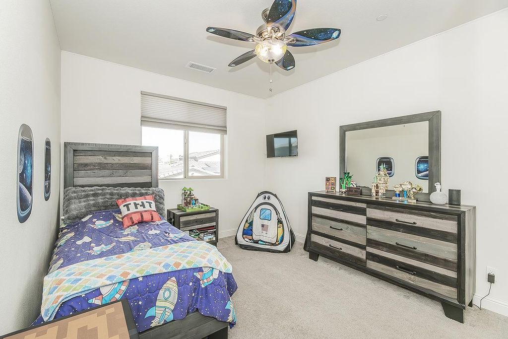 Image 43 of property listing at 877 Treasure Hills Drive, Madera, CA 93636