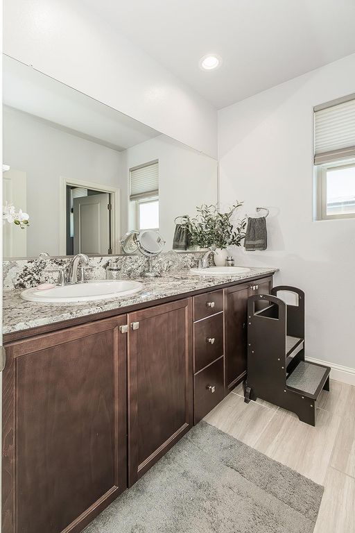 Image 46 of property listing at 877 Treasure Hills Drive, Madera, CA 93636