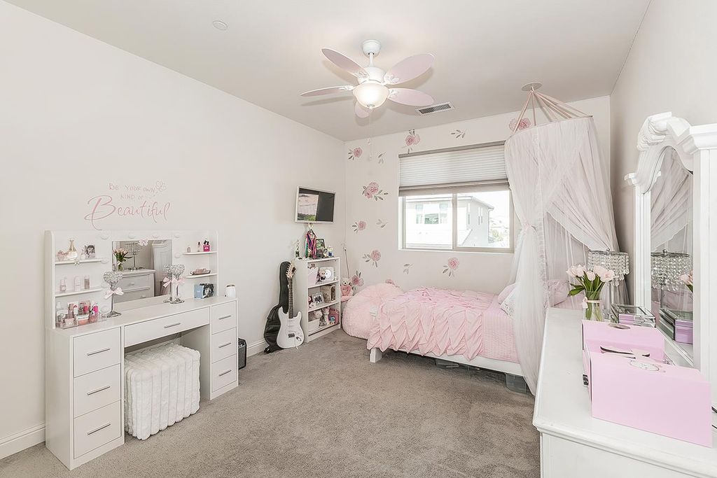 Image 49 of property listing at 877 Treasure Hills Drive, Madera, CA 93636