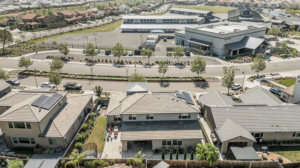 Image 84 of property listing at 877 Treasure Hills Drive, Madera, CA 93636