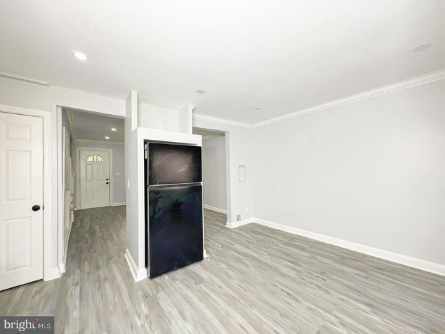 130 36TH ST NE, Washington, DC 20019