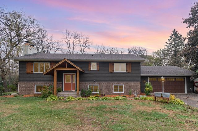 20001 Ingersoll Avenue N, Forest Lake, MN 55025