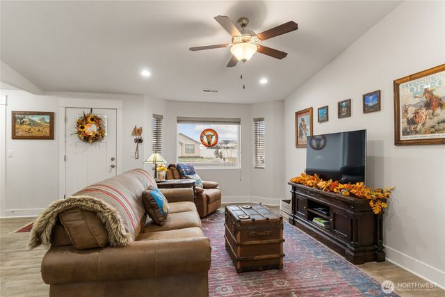 928 Q Street SW, Quincy, WA 98848