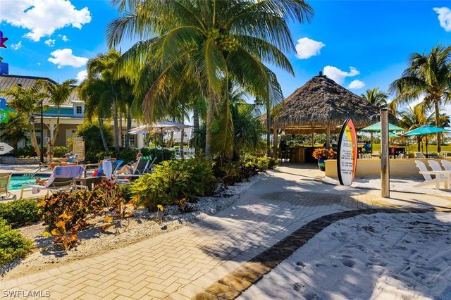 14520 Topsail DR, Naples, FL 34114