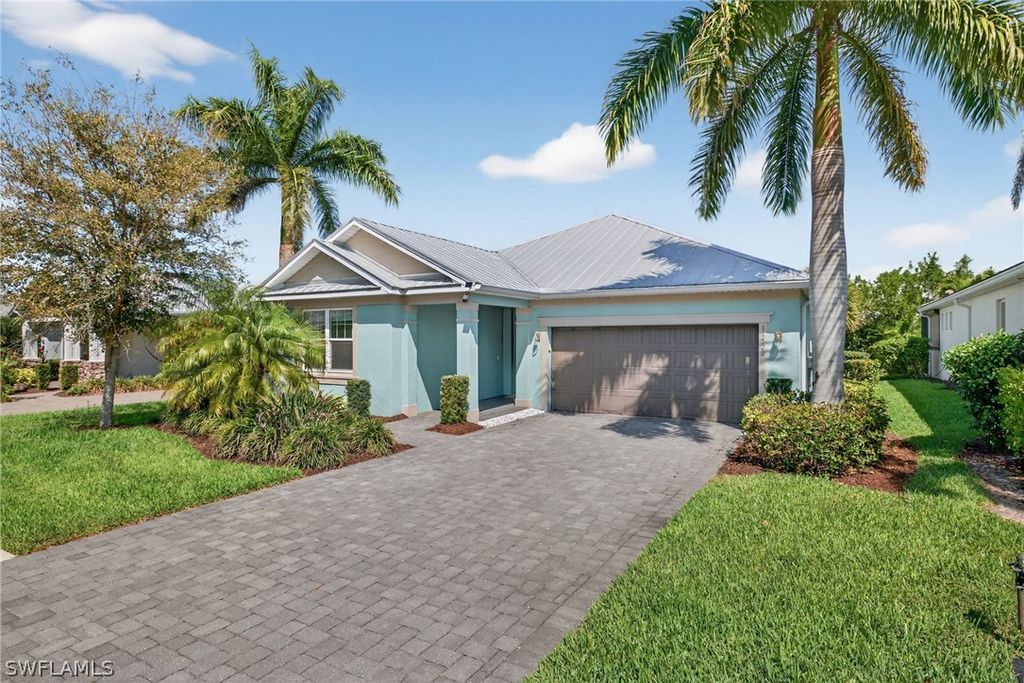 14520 Topsail DR, Naples, FL 34114