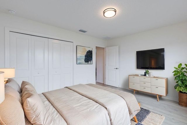 7462 SAVANNA DRIVE, The Villages, FL 32163