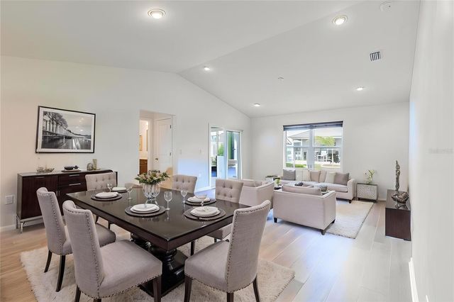 7462 SAVANNA DRIVE, The Villages, FL 32163